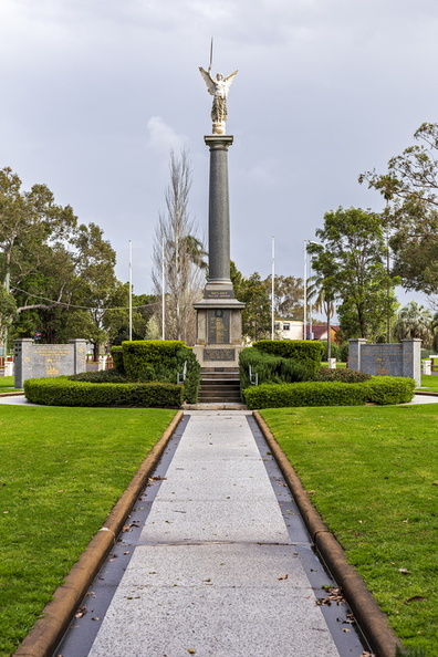 Maitland Citizens Memorial at Maitland Park (1)